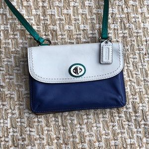 Coach wallet cross body